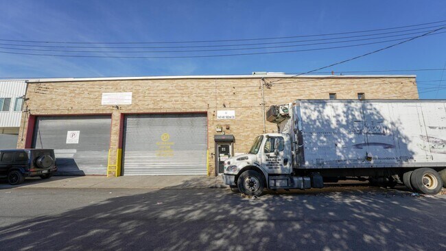 Plus de détails pour 147-48 182nd St, Jamaica, NY - Industriel à louer