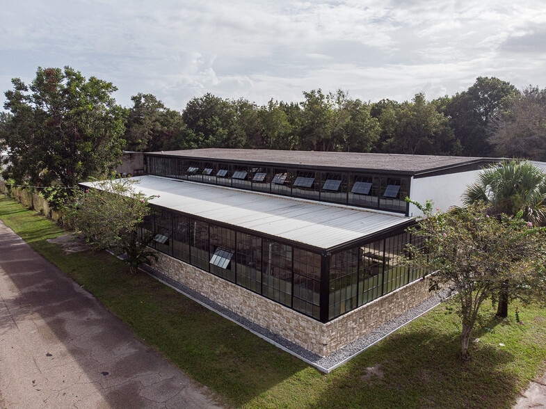 555 E 3rd St, Jacksonville, FL à louer - Photo du bâtiment - Image 2 de 27