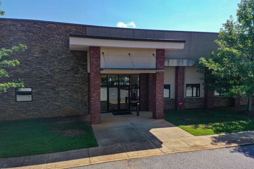 7300 Blackmon Rd, Columbus, GA à louer - Photo du bâtiment - Image 3 de 13