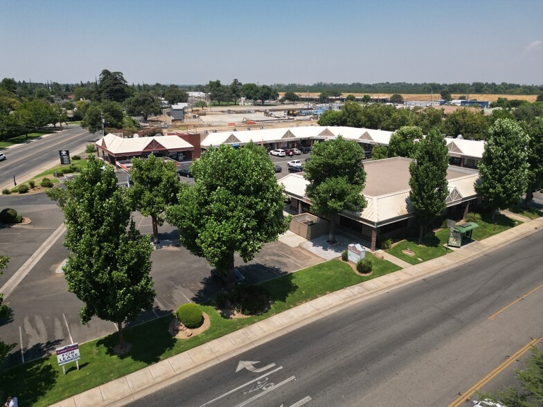 1747 Live Oak Blvd, Yuba City, CA for sale - Building Photo - Image 1 of 10
