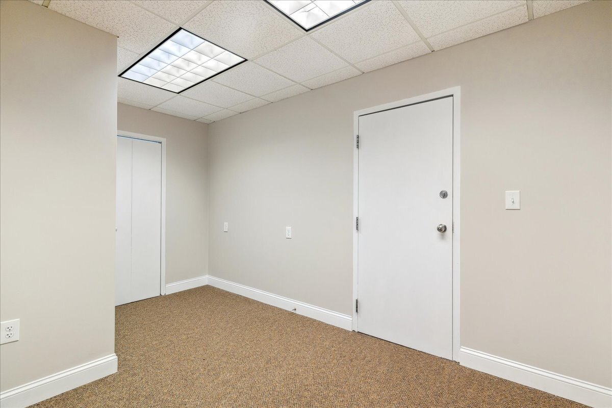 225 Boston St, Lynn, MA for lease Interior Photo- Image 1 of 13