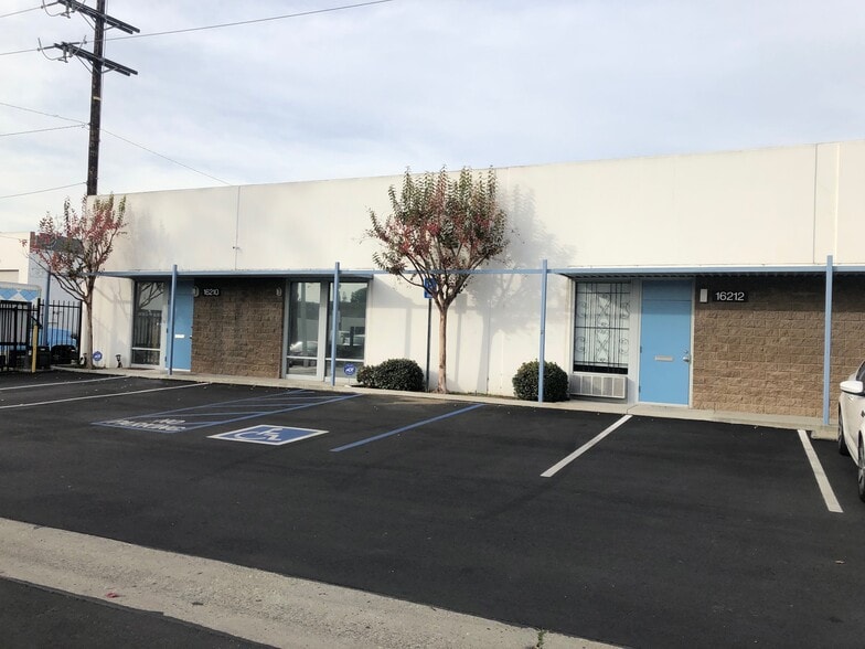 16220-16228 Gundry Ave, Paramount, CA for lease - Primary Photo - Image 2 of 26