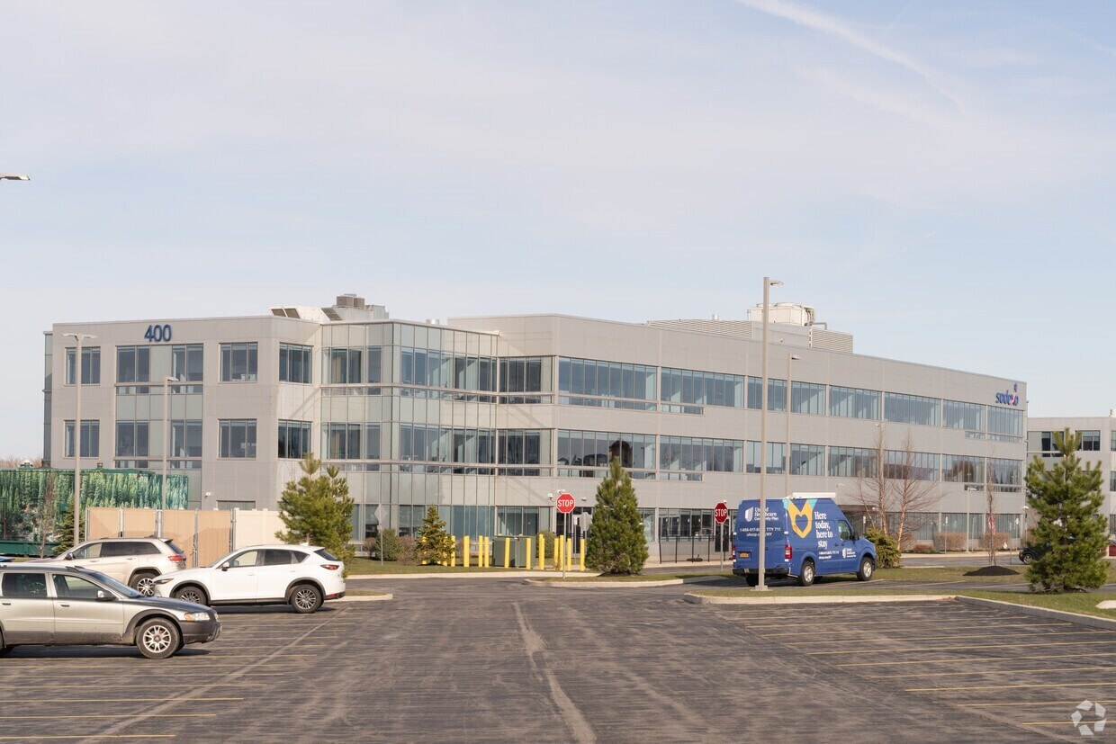 400 Airborne Pky, Buffalo, NY for lease Interior Photo- Image 1 of 28