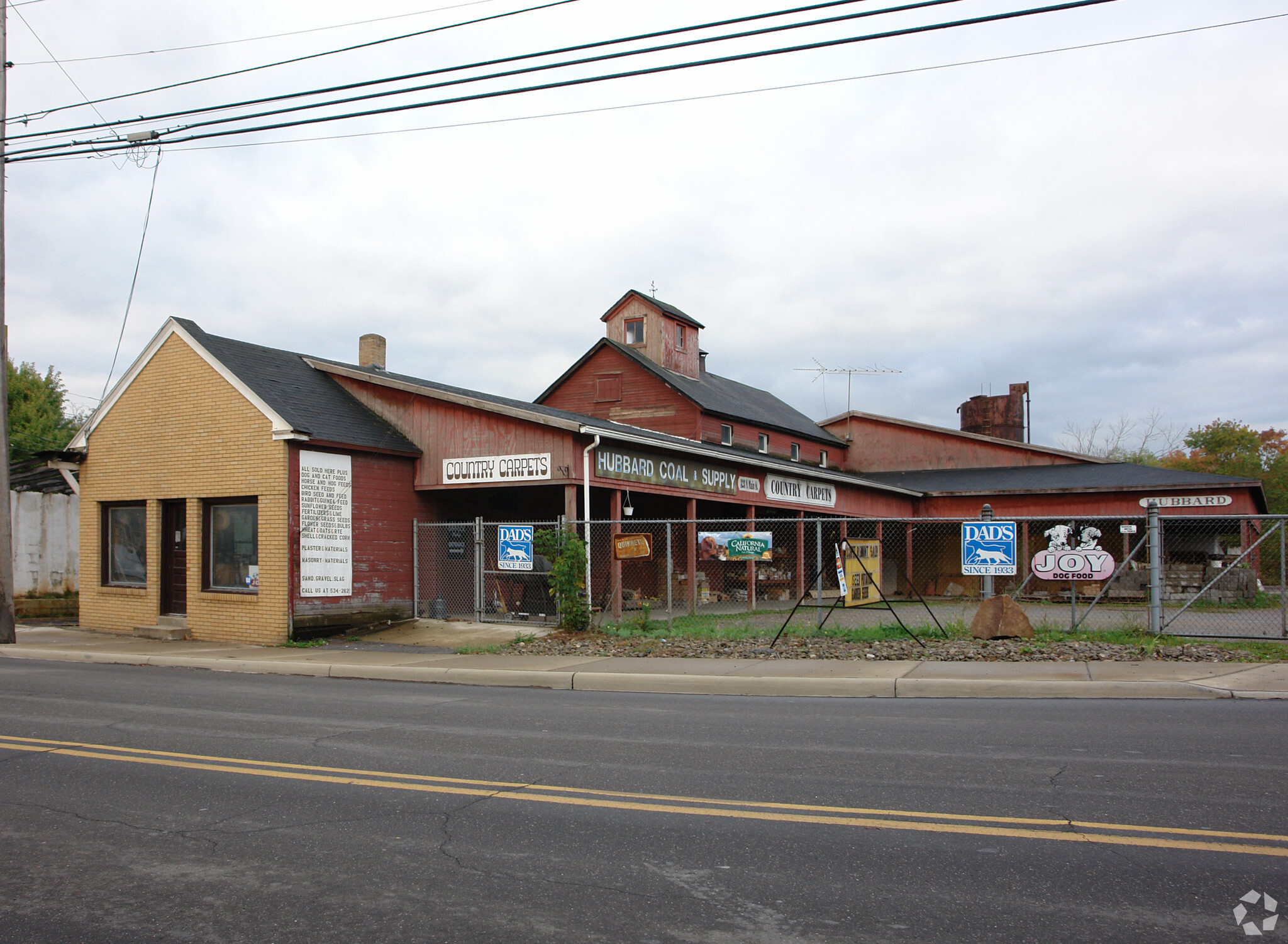 828 N Main St, Hubbard, OH for sale Primary Photo- Image 1 of 1