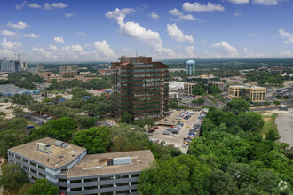 8122 Datapoint Dr, San Antonio, TX - aerial  map view