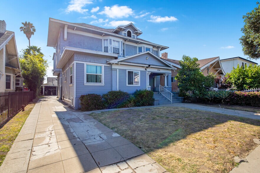 1714 3rd Ave, Los Angeles, CA à vendre - Photo du bâtiment - Image 2 de 17