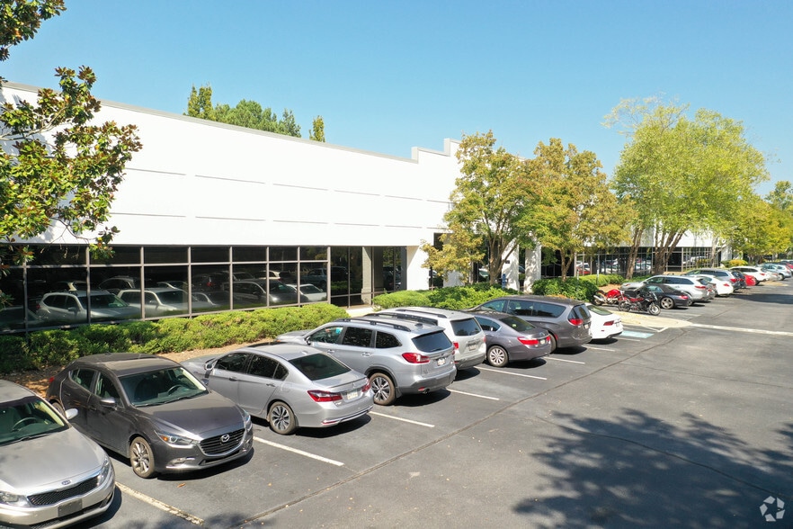 2575 Westside Pky, Alpharetta, GA for lease - Building Photo - Image 1 of 8