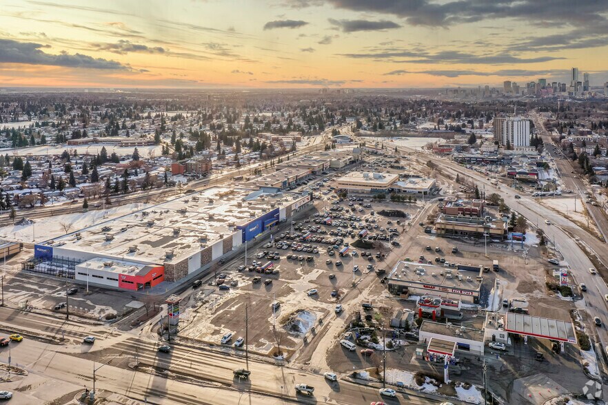 5004 98 Ave NW, Edmonton, AB à louer - Aérien - Image 1 de 6