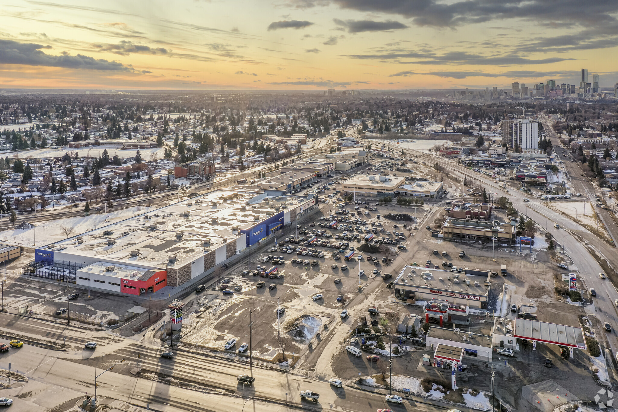 5004 98 Ave NW, Edmonton, AB for lease Building Photo- Image 1 of 7