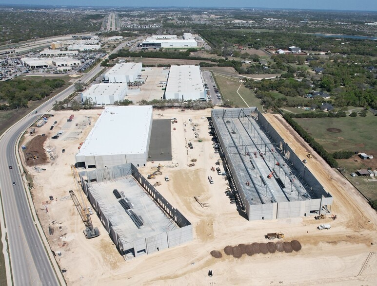 Scottsdale Dr, Leander, TX for lease - Building Photo - Image 3 of 7