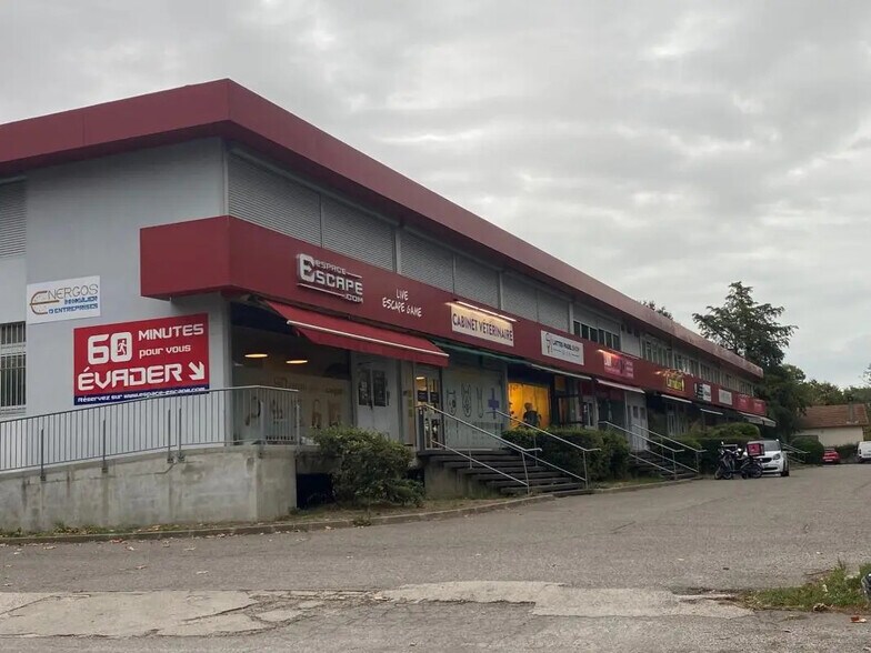 Office in Lattes for lease - Building Photo - Image 3 of 7