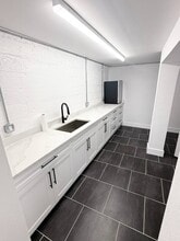 221-225 N Dixie Hwy, Hallandale Beach, FL for lease Interior Photo- Image 2 of 6