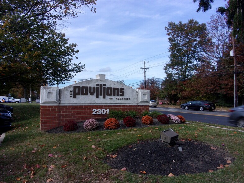 2301 E Evesham Rd, Voorhees, NJ à vendre - Photo du bâtiment - Image 1 de 28