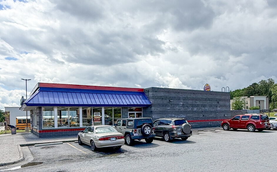 11941 Maumelle Blvd, North Little Rock, AR à vendre - Photo du bâtiment - Image 2 de 7