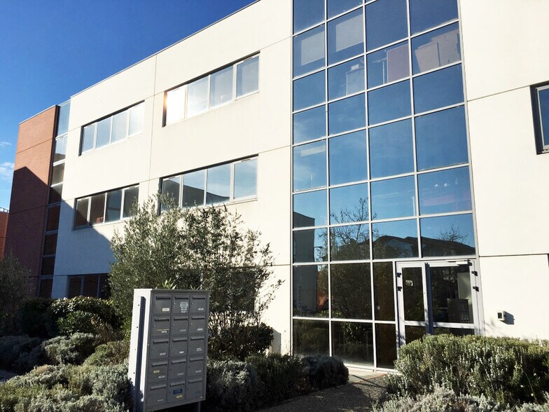 25 Boulevard Victor Hugo, Colomiers à louer - Photo du bâtiment - Image 1 de 5