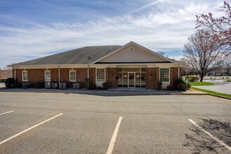 203 Archway Ct, Lynchburg, VA à louer Photo intérieure- Image 2 de 47