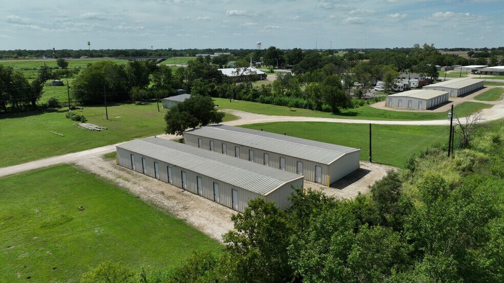 217 Winter St, Marlin, TX à vendre - Photo principale - Image 2 de 32