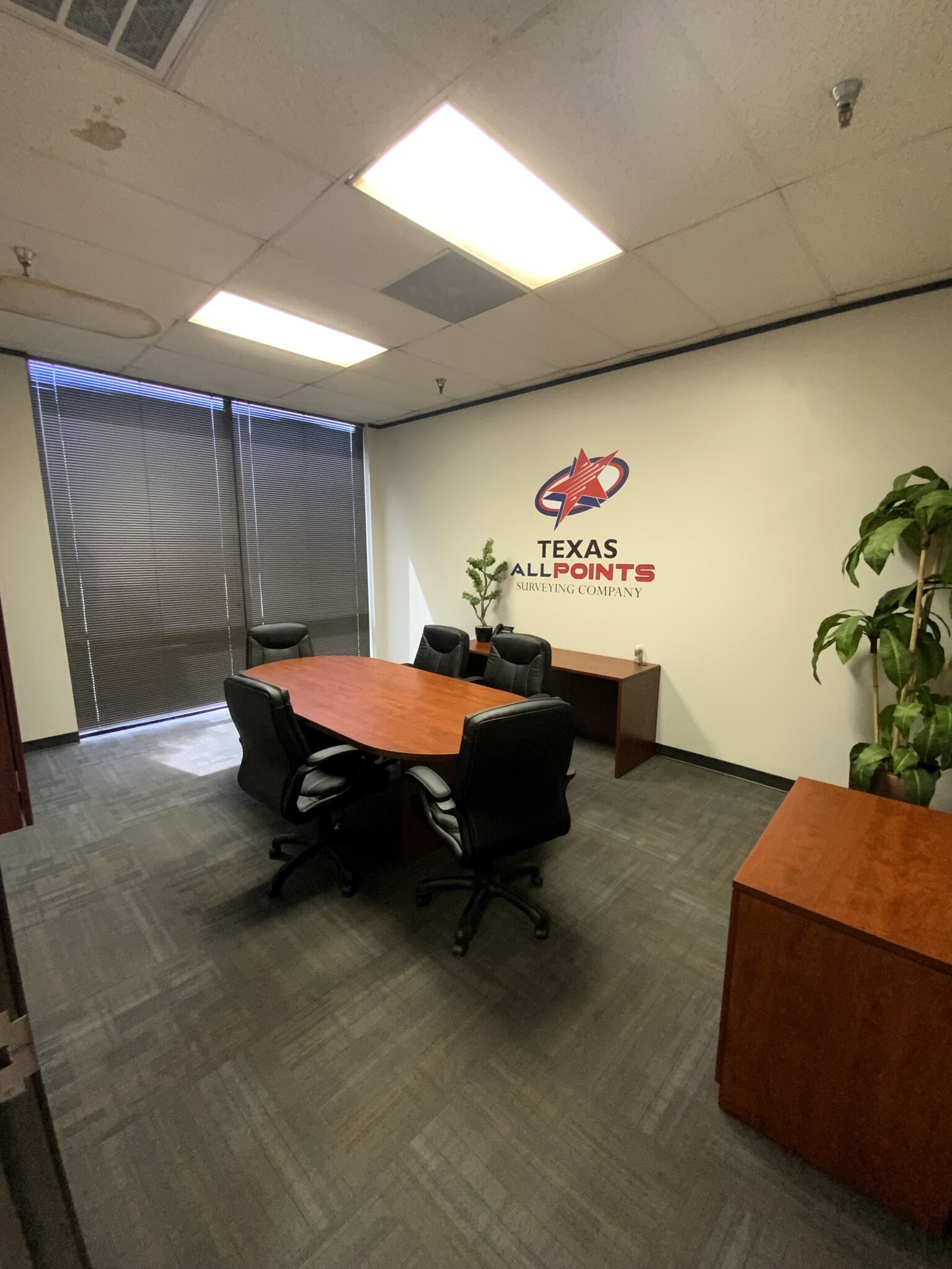 8606 Wall St, Austin, TX for lease Interior Photo- Image 1 of 3