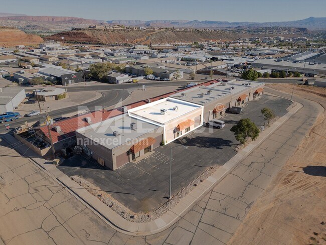 Plus de détails pour 620 N 1100 E, St George, UT - Industriel à louer