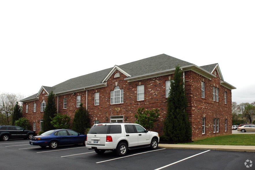 11800 Brinley Ave, Louisville, KY for lease - Building Photo - Image 2 of 4