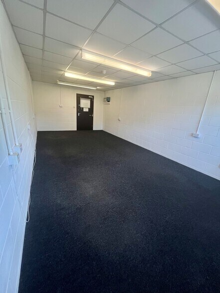 Alexandra Rd, Sudbury à louer - Photo intérieure - Image 2 de 6