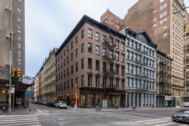 More details for 381-383 Broadway, New York, NY - Retail for Lease