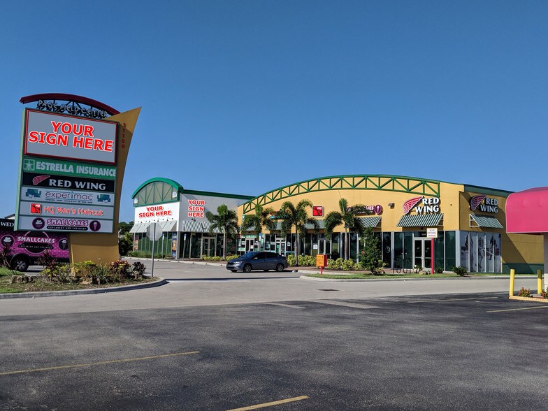 11150 S Cleveland Ave, Fort Myers, FL à louer - Photo du bâtiment - Image 2 de 5