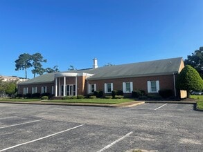 5500 Greenwich Rd, Virginia Beach, VA for lease Interior Photo- Image 2 of 3