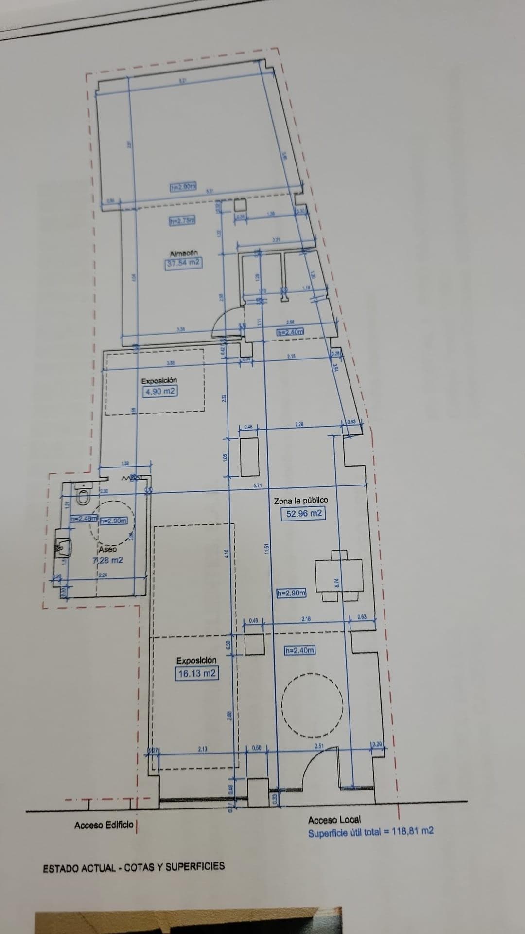 Retail in Cáceres for lease Building Photo- Image 1 of 2