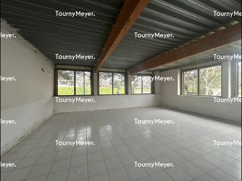 Bureau dans Labège à louer - Photo du bâtiment - Image 2 de 7