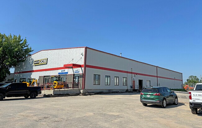 Plus de détails pour 370 Keewatin St, Winnipeg, MB - Industriel à louer