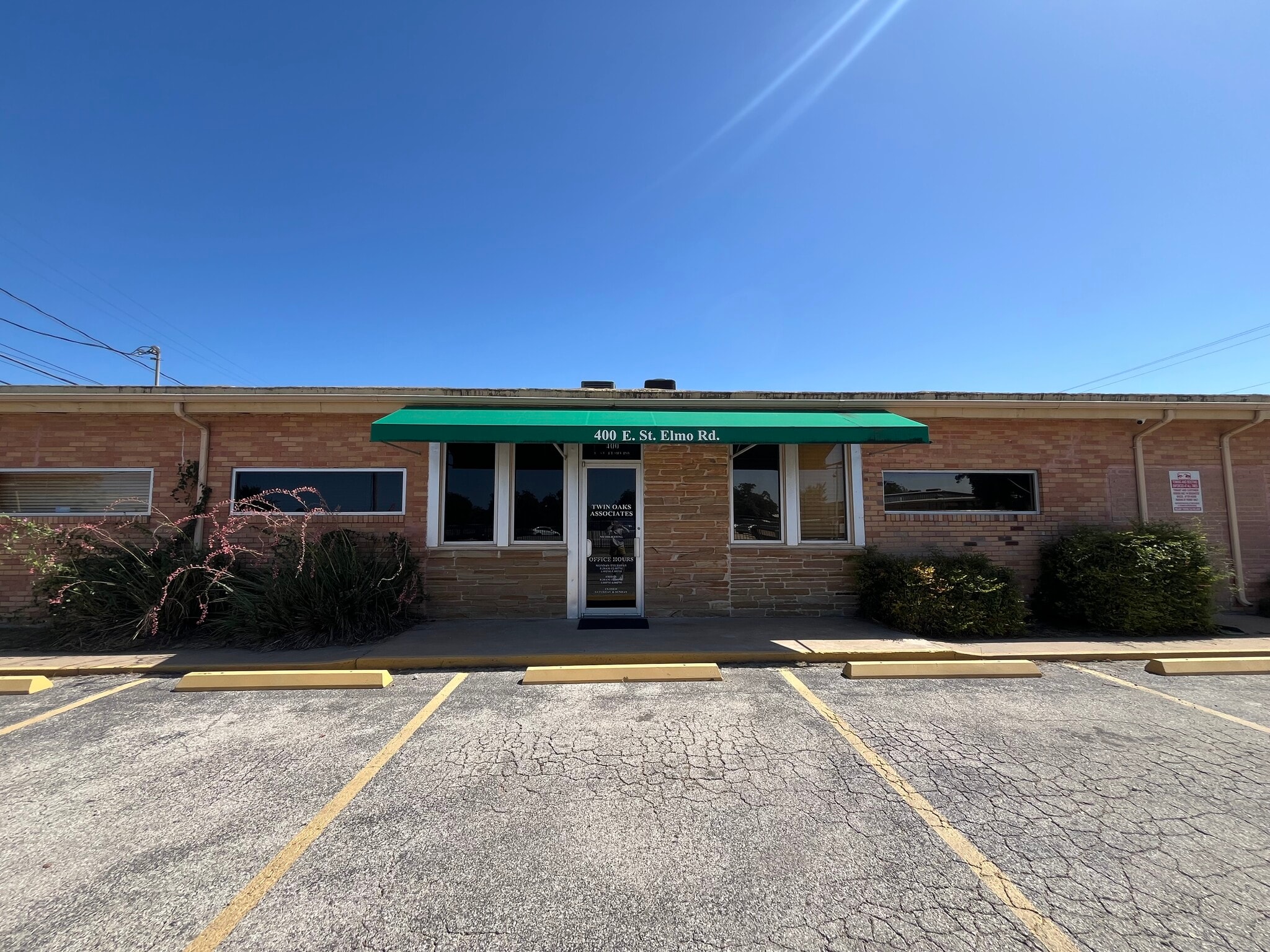 400 E St Elmo Rd, Austin, TX à louer Photo intérieure- Image 1 de 11