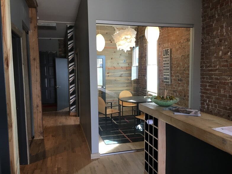 466 Santa Fe Dr, Denver, CO for lease - Building Photo - Image 3 of 18