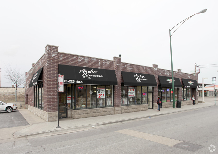 2556 S Archer Ave, Chicago, IL for sale - Primary Photo - Image 1 of 1