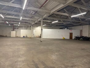 6-32 E 5th St, Paterson, NJ à louer Photo du bâtiment- Image 1 de 1