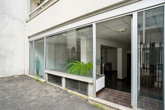 More details for 52 Rue Des Haies, Paris - Office for Sale