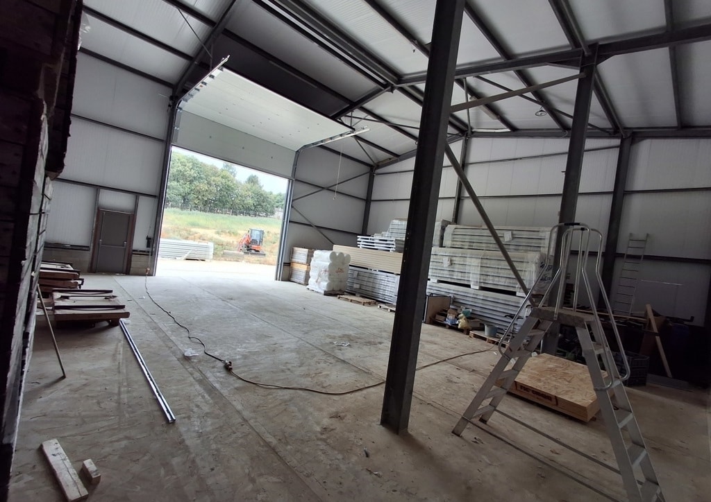 35 Sand Ln, Shefford for lease Interior Photo- Image 1 of 2