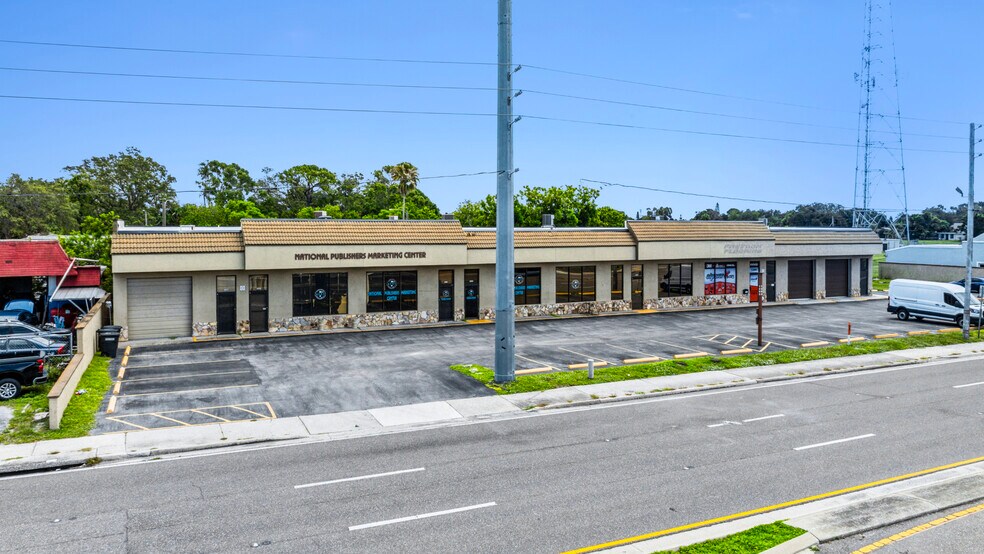 1393 S Missouri Ave, Clearwater, FL à louer - Photo du bâtiment - Image 2 de 6