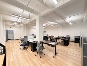 121-127 W 27th St, New York, NY for lease Interior Photo- Image 2 of 4