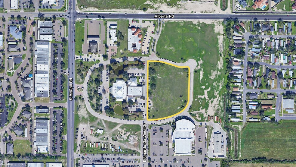 134 Paseo del Prado St, Edinburg, TX à vendre - Photo du bâtiment - Image 2 de 4