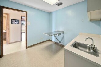 4740 Highway 389, Lynn Haven, FL for lease Interior Photo- Image 2 of 5