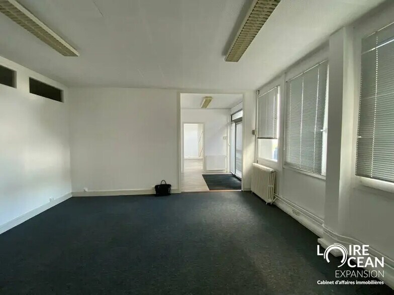 Bureau dans Nantes à louer - Photo du bâtiment - Image 1 de 8