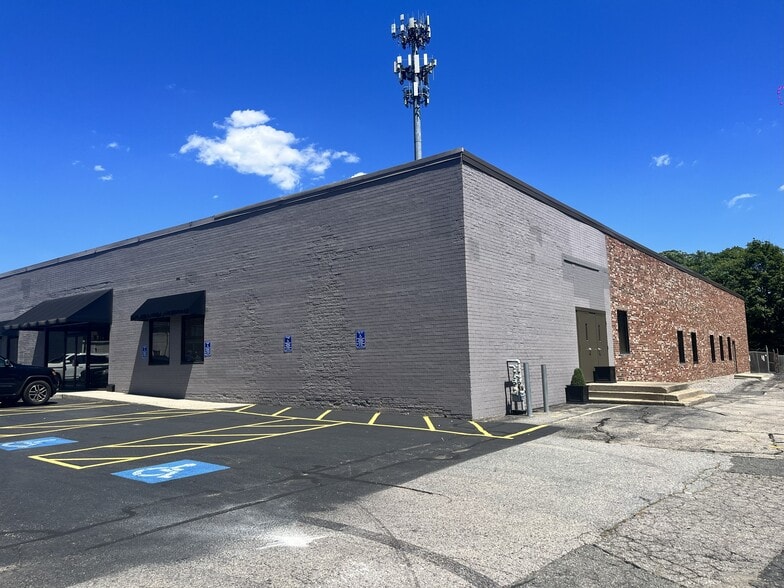 1530 River St, Hyde Park, MA for sale - Building Photo - Image 1 of 2