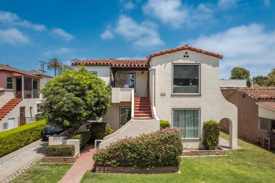 2250 Magnolia Ave, Long Beach, CA for sale - Building Photo - Image 3 of 34