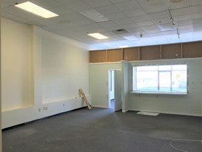 251 S Main St, Middleton, MA à louer Photo intérieure- Image 2 de 40