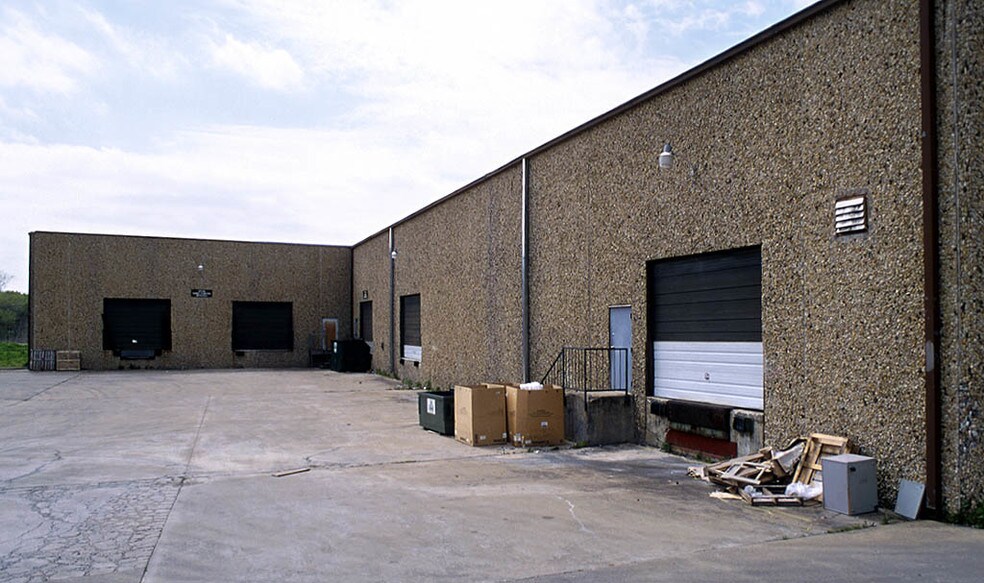 2709-2715 Electronic Ln, Dallas, TX à vendre - Autre - Image 2 de 8