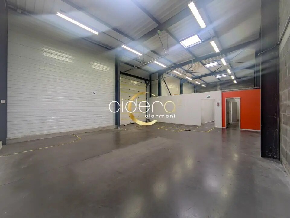 Flex in Clermont-Ferrand for lease Interior Photo- Image 1 of 12