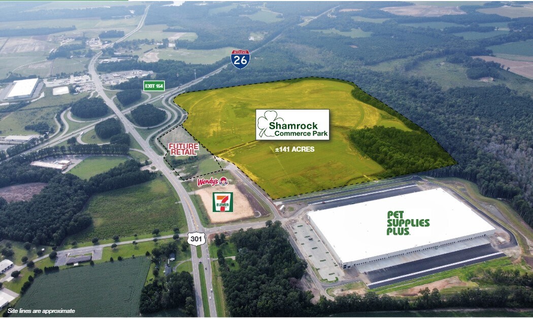 Shamrock Commerce Park Land portefeuille de 5 propriétés à vendre sur LoopNet.ca Photo du bâtiment- Image 1 de 7
