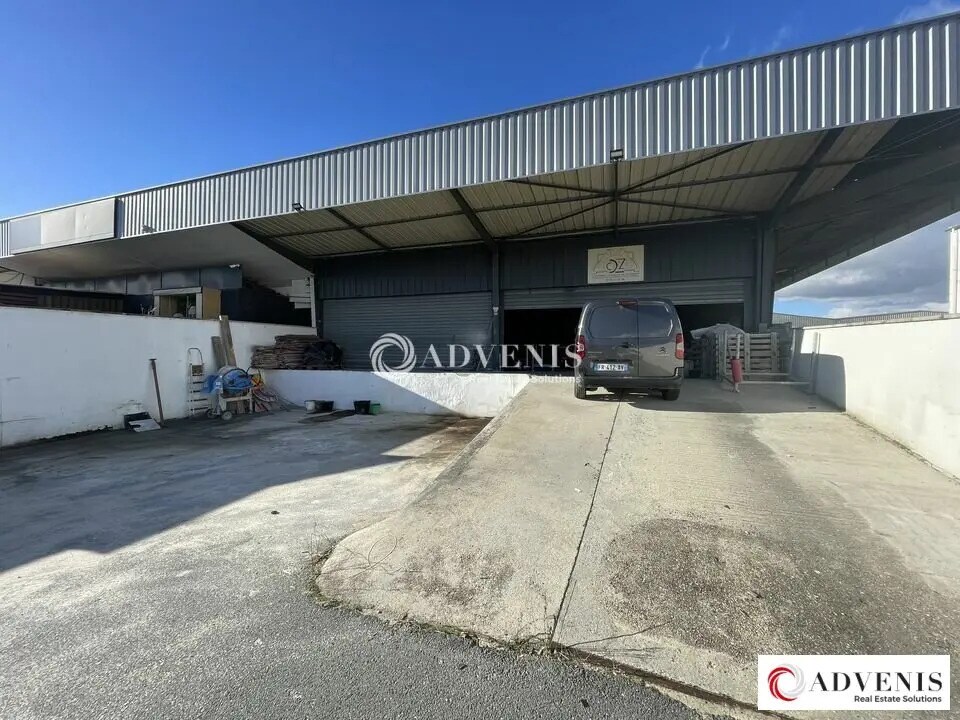 Flex in Bordeaux for lease Building Photo- Image 1 of 7