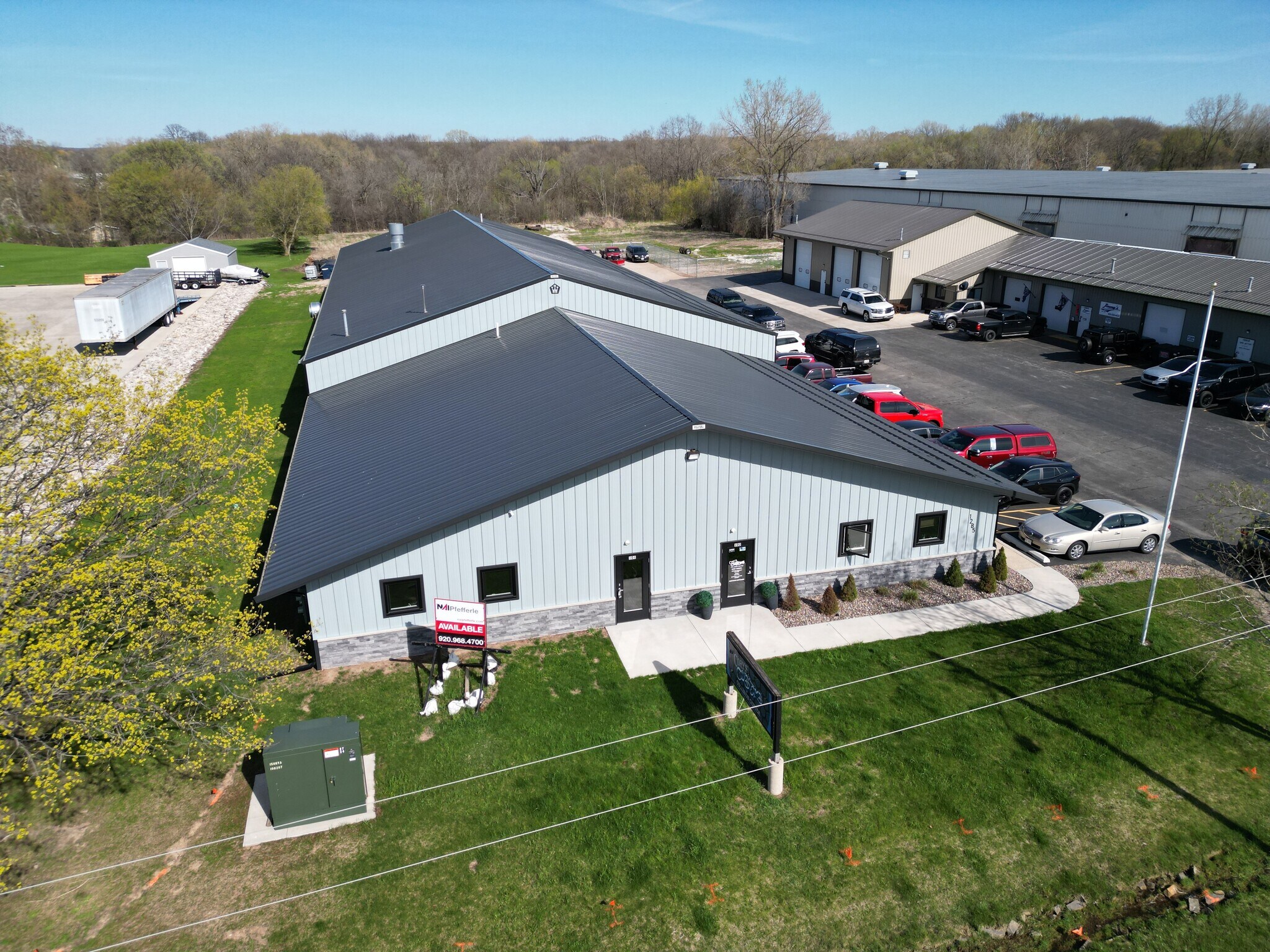 1285 Morris St, Fond Du Lac, WI for lease Primary Photo- Image 1 of 6